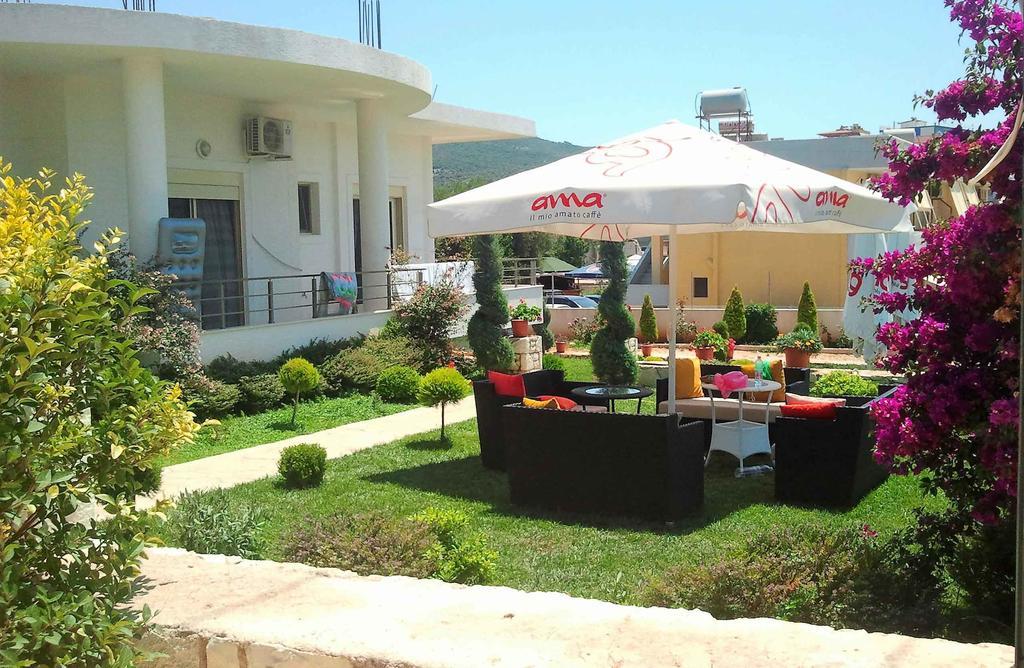 Studios Villa Sonia Ksamil Exterior foto